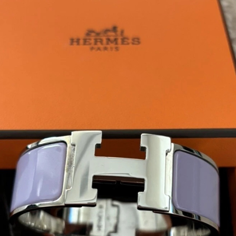 Hermes Silver and Lavender Bracelet